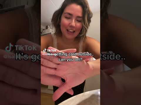 CURVY MOM with hard NIPPLES!!! 🔥🍑#curvy #fyp #thick #thicktok #tiktok #leggings #mom