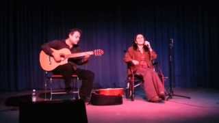 Maru Enriquez   cantando Demasiado de Silvio Rodriguez