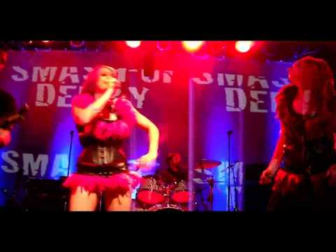 Smash-Up Derby - Tricky Sandman RUN-DMC vs. METALLICA