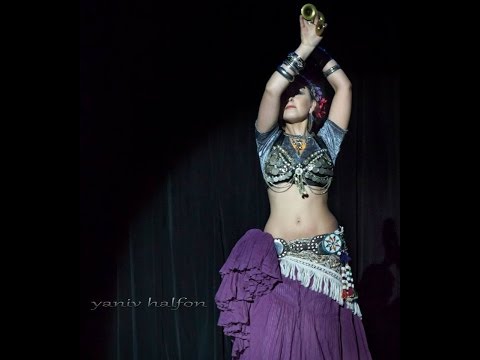 Barbara Giannantoni performs at The Tribal Massive Bellydance Showcase