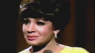 Shirley Bassey - You Take My Heart Away (Theme From Rocky) / Amore Amore My Love (1979 Show #3)