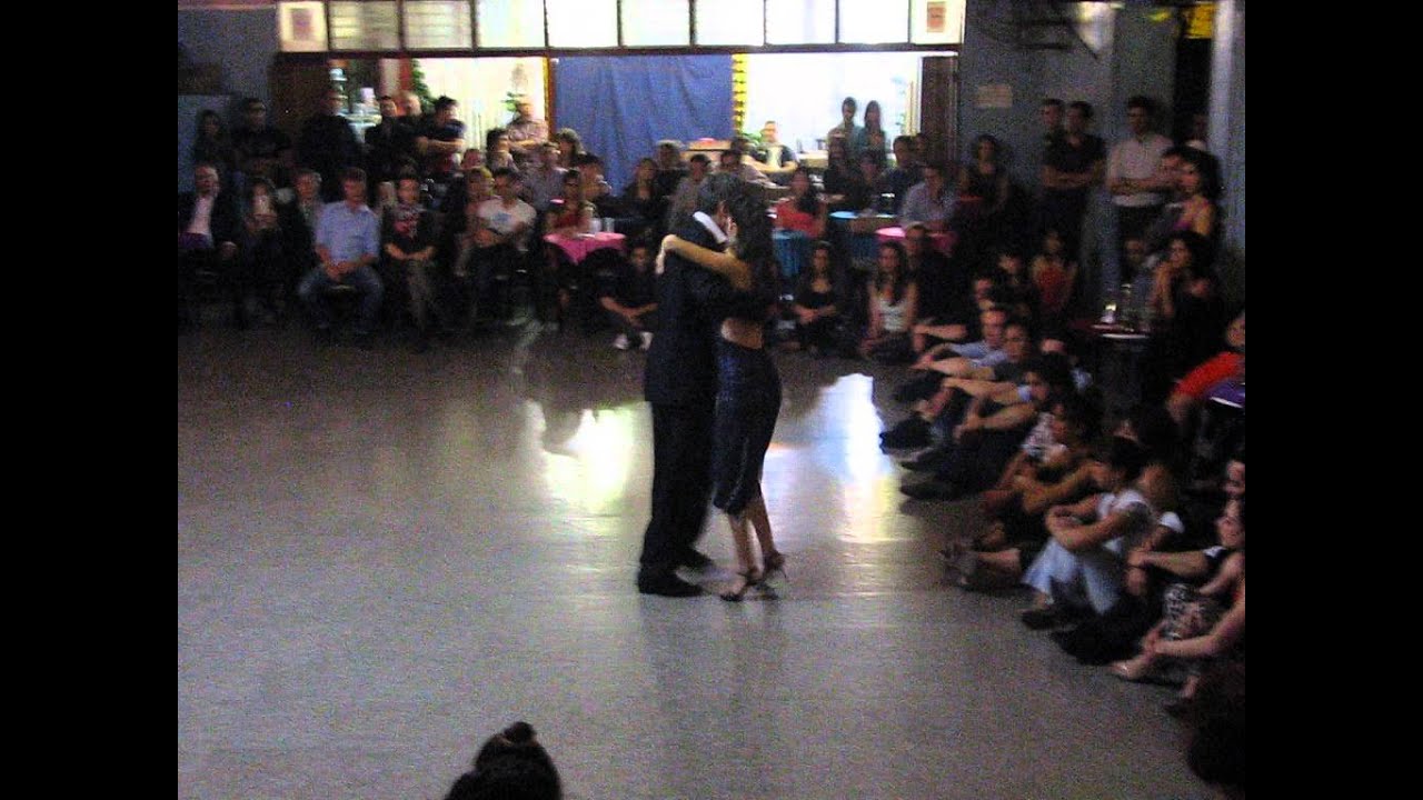 SILVIO LA VIA y CECILIA LINDNER en Viva La Pepa Milonga