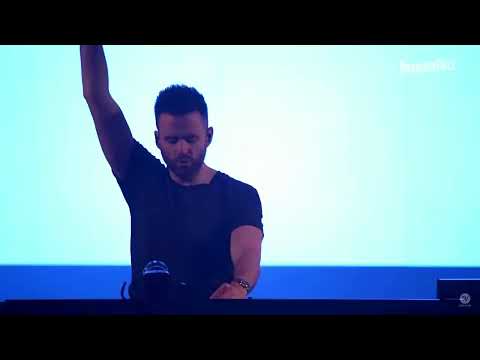 Gareth Emery feat. Annabel - house in the streetlight (Live at Parookaville, Germany 2023)
