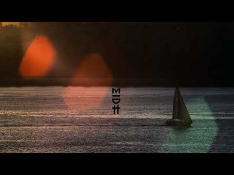 Klement Bonelli Feat. Coco - Mamy Blue (MIDH Premiere)