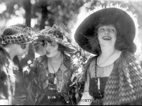 Roaring Twenties: Tracy-Brown's Orch. - Beautiful, 1928