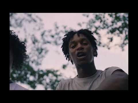 Swaggy Gzz - Clear The Air (Official Video)