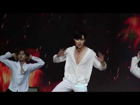 220619 She Bangs #Zeepruk #dmdlandconcert