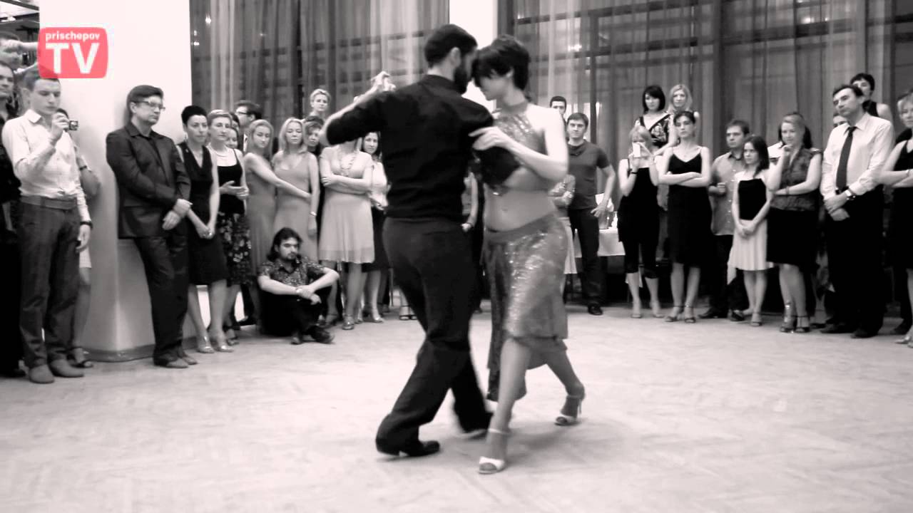 Raúl Navalpotro & Kseniya Chichaeva (2-3), Russia, Moscow, Milonga "El Color" 26.11.2011
