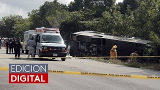 Testigos aseguran que fue el exceso de velocidad el que causó el trágico accidente de un autobús en