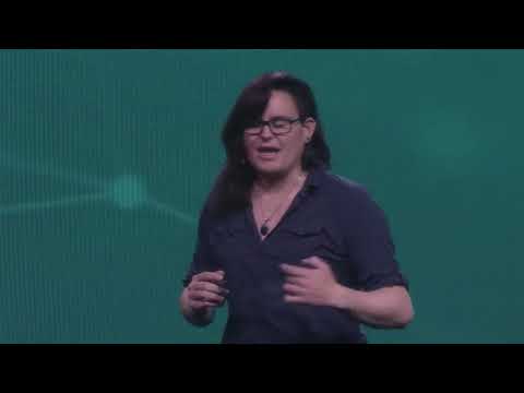 Running stateful applications in Kubernetes: Is it worth the risk? - Kris Nova (Heptio)