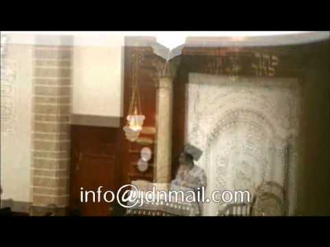 Pesach 5772 With Satmar Rebbe R' Aharon