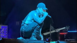 Download lagu Falling In Reverse - Popular Monster (Live in Tampa, FL 8-20-25) mp3
