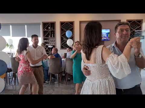 MARTIN MERA ALTIN SHEHU - E DUA DASHURINE CAPKENE MOJ - RESTORANT NATYRA SARANDE