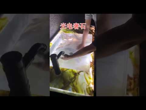 BroadwayStone.com - Hand-washing table made of LED luminous marble