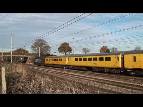 DRS 37259 (47712 on the rear) heads south past Ayres End - 1Q13