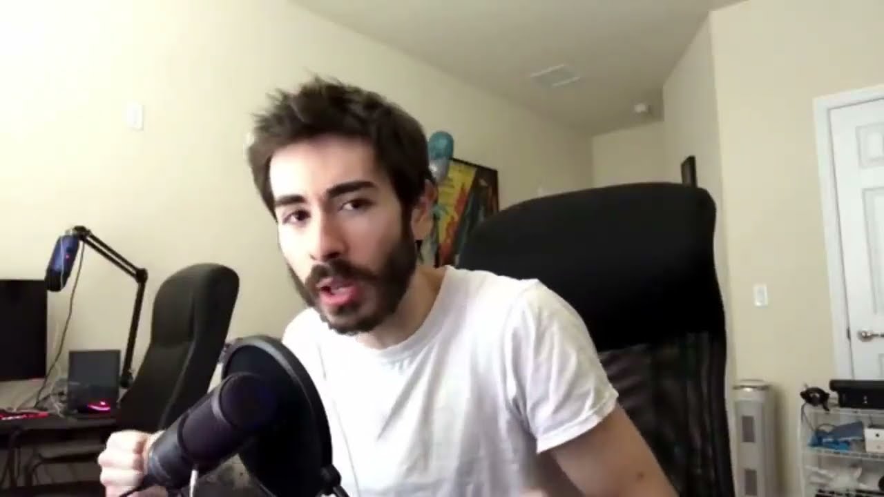 MoistCritikal / penguinz0 Edit | BodyPartz | Luci4