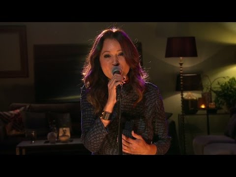 Jennifer Brown - Faller - Malou Efter tio (TV4)