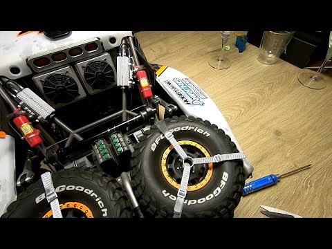 Traxxas UDR aluminum servo horn and arm, tire straps (pt 16)