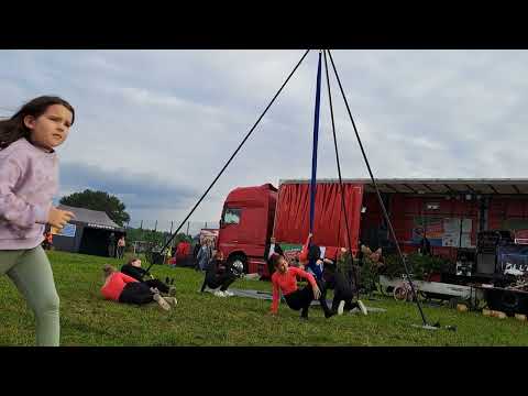 Zielątkowo - Reprezentacja "FLY UP" - Mały Książe i róże