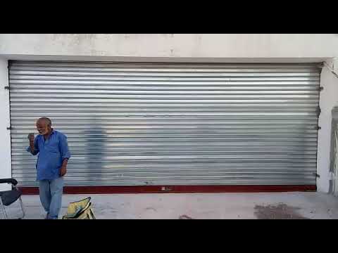 Mechanical rolling shutter