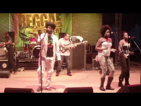 Mykal Rose - Reggae In The Desert 2011 - 01 - Shine Eye Gal (Live)