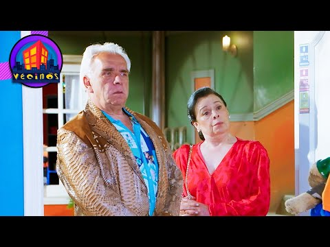 Los suegros de Pedro llegan al departamento | Vecinos 2/4 | C5 - T16