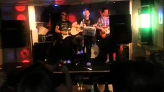 Sultans Of Swing (Dire Straits) - The Gas Trick Band (With Guitar Tutor Man)