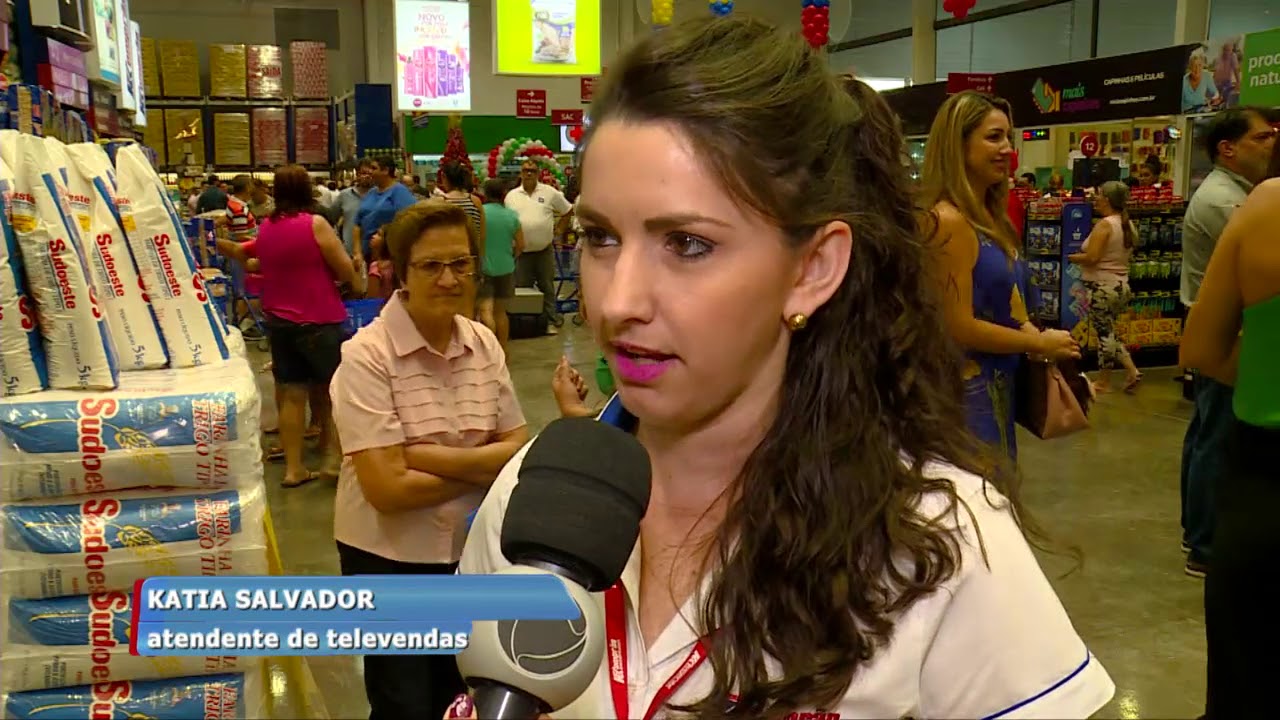 Mercado é inaugurado em Itapema e abre mais de 200 vagas de emprego