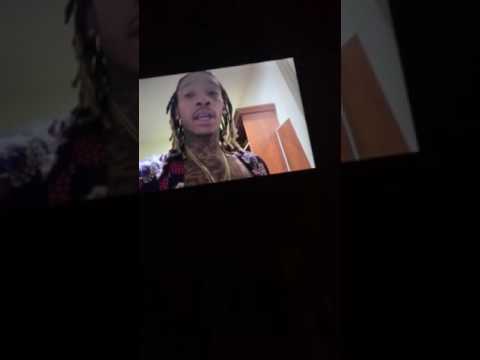 G Maly x @haysus510 watching Wiz Khalifa new show