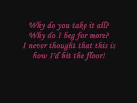 Hit the Floor lyrics