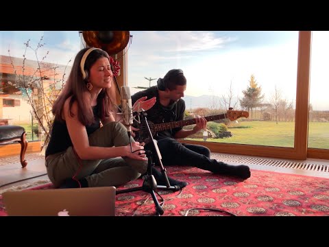 Bagossy Brothers Company - Olyan Ő (Home Session)