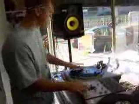 DJ Revolution vs. DJ JayCeeOh - 'Scratch Session Pt. 1'