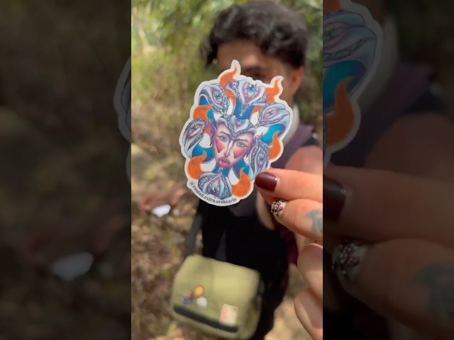 Vídeo relacionado con OAAO 14 Pegatinas Temporales De Tatuajes De Labios Rojos De Amor, Pegatinas De Tatuajes De Confesión De Pareja, Aniversario, Decoración De Fiestas del Día De San Valentín.