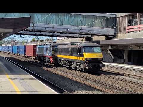 4M25 0603 Mossend Euroterminal Daventry IRFT - DB90's 90020 & 90021 held up at Crewe 152 mins late