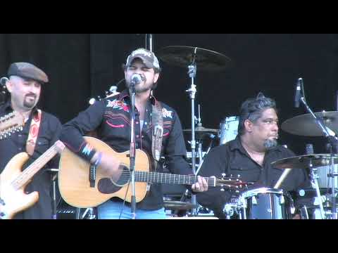 Is Anybody Going to San Antone - Rick Trevino w/ Los Texmaniacs ... Vancouver Island Musicfest 2019
