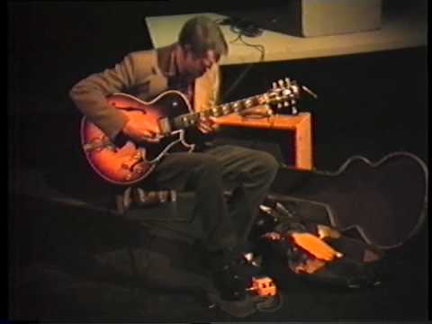 Derek Bailey - improvisation #1 (1/2) (1985/04/22)