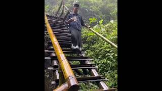 Download lagu Video lucu orang jatuh #1 mp3