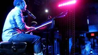 John Legend & The Roots "Shine" LIVE at Troubadour