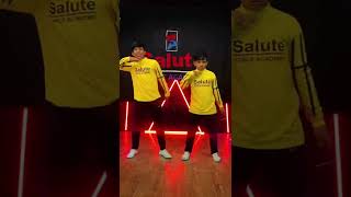 Download lagu Is jungle mein hum do sher | #salutedanceacademy #isjunglemeinhumdosher #trending #dancevideo #share mp3
