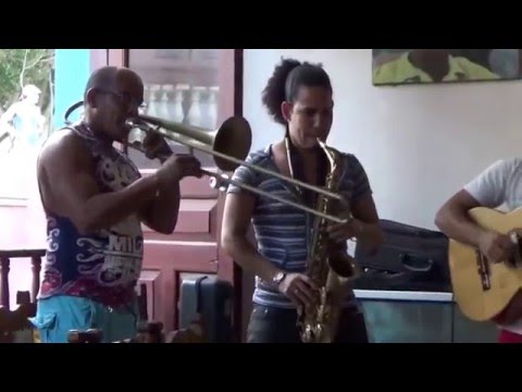 Groupo : Los atrevidos de la Bachata  (Brujeria)