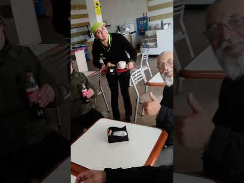 motoqueando con nuevos amigos, parada para un cafecito. Caseros Entre Ríos.