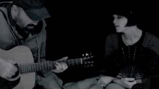 Late Night Alumni - Golden (Acoustic)