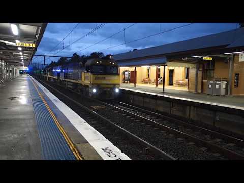 NR82 / NR20 / 8211 / NR23 with PN 7SP5 at St Marys - 12/5/18