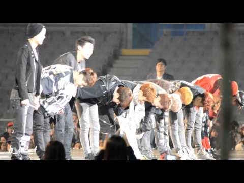 [fancam] 130511 EXO Dream Concert 2013 ending (D.O. focus)