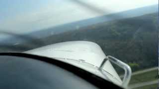 preview picture of video 'Solo landing in Port Meadville, PA (GKJ) Cessna 152'