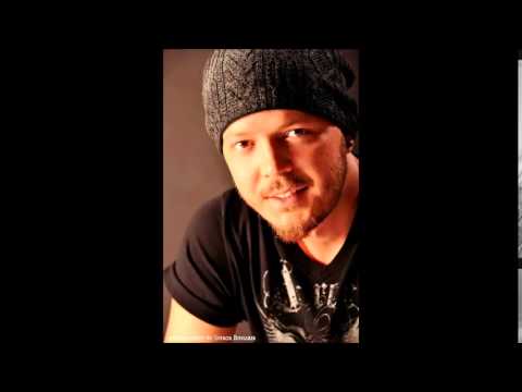 Mikis Theodorakis - Simademenos ap tin agapi ( Dreamers Inc official cover )