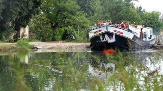 Cruise Gascony aboard Hotel Barge Rosa | European Waterways