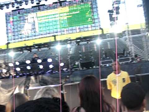 Tiësto Club Life College Invasion Tour: Ken Loi - Fade Into Darkness