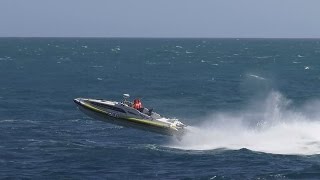 preview picture of video '2014 Cows - Torquay Offshore Powerboat Race Portland Bill'
