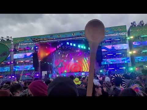 Wreckno performs "BIA - WHOLE LOTTA MONEY" at Beyond Wonderland at The Gorge (2022)